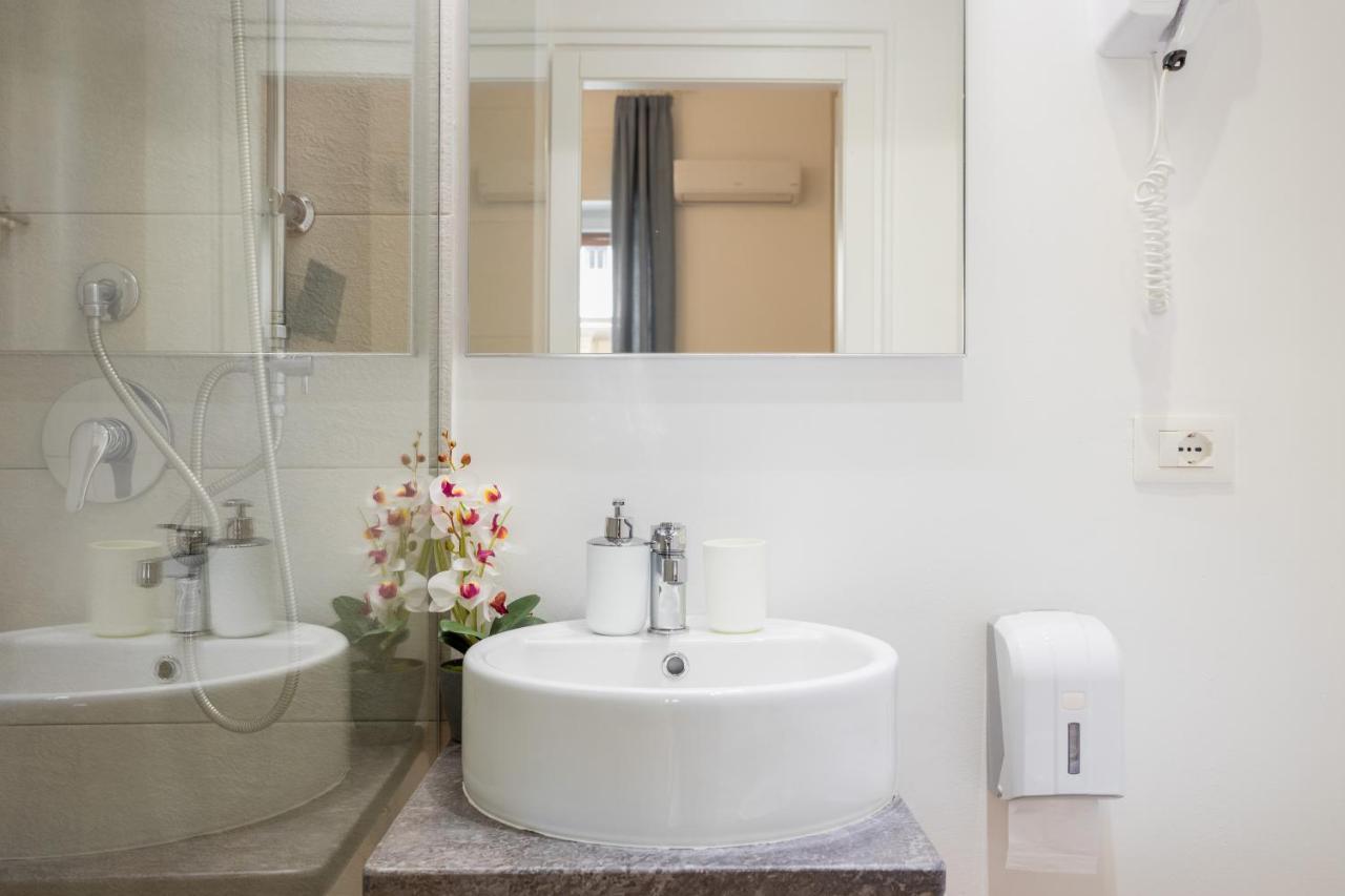 B&B Palermo Bella Rooms And Suites Buitenkant foto