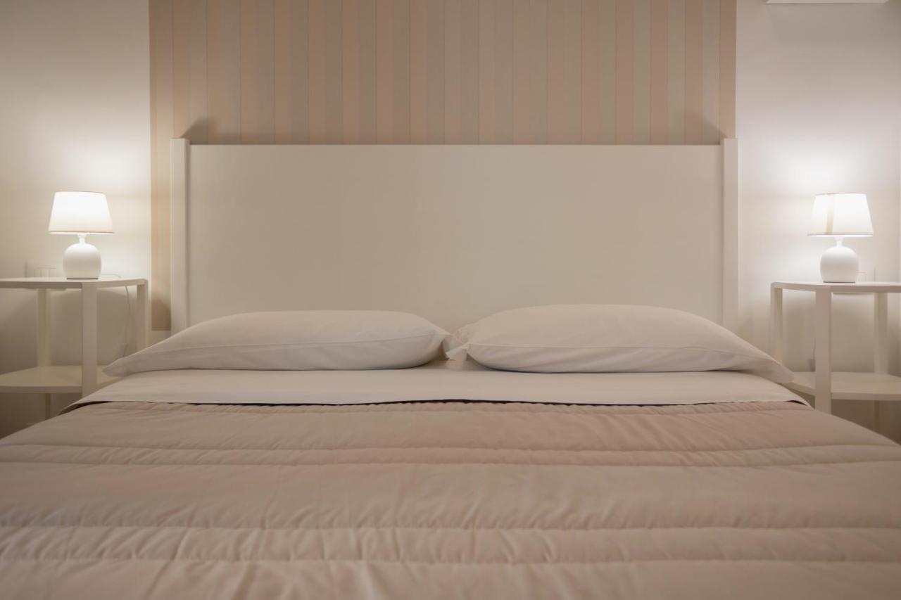 B&B Palermo Bella Rooms And Suites Buitenkant foto